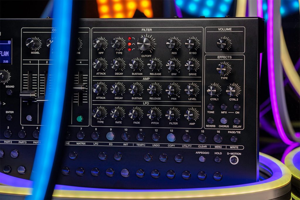 image of the control panel on the Roland SH-4d synthesizer